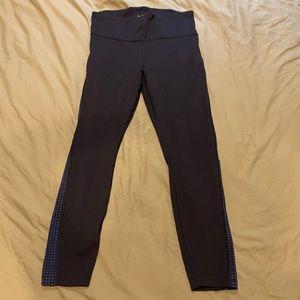 Athleta Ultimate 7/8 Tight